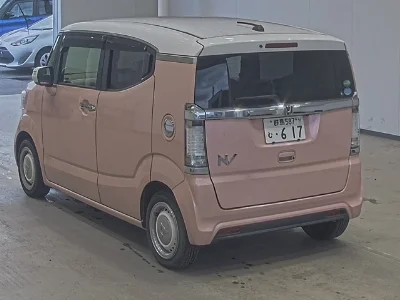 HONDA N BOX SLASH