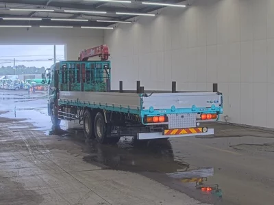 NISSAN DIESEL (UD) QUON