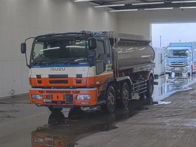 ISUZU GIGA