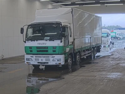 ISUZU GIGA