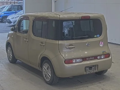 NISSAN CUBE
