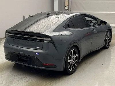 TOYOTA PRIUS PHV
