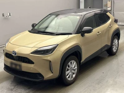 TOYOTA YARIS CROSS