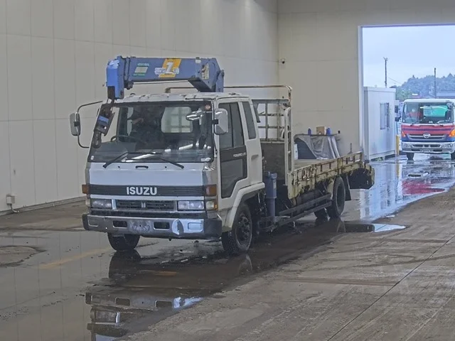 Isuzu Forward  с аукциона в Японии