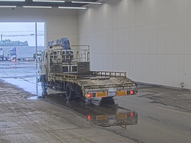 Isuzu Forward  с аукциона в Японии