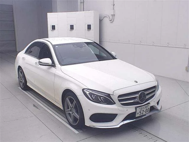 Mercedes-Benz C-Class  с аукциона в Японии