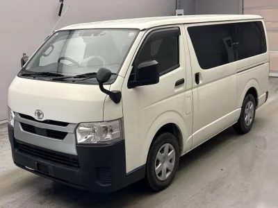 Статистика аукционов Toyota HiAce Van