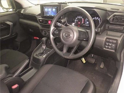 DAIHATSU ROCKY