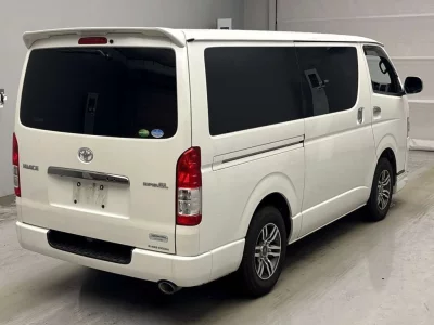 Статистика аукционов Toyota HiAce Van
