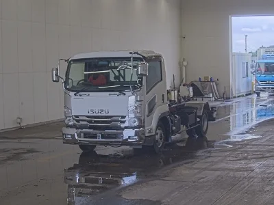 ISUZU FORWARD