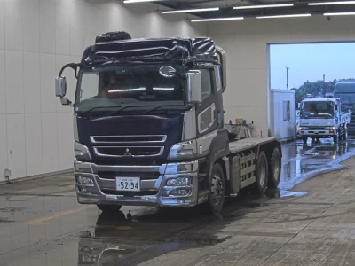 MITSUBISHI FUSO SUPER GREAT