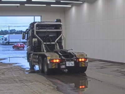 MITSUBISHI FUSO SUPER GREAT