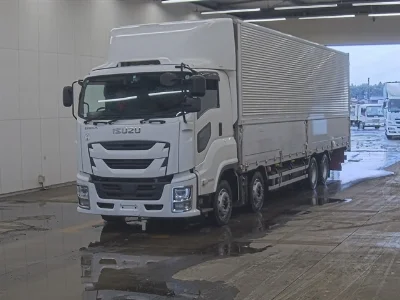 ISUZU GIGA