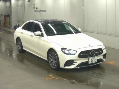 MERCEDES BENZ E CLASS