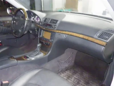 MERCEDES BENZ E CLASS