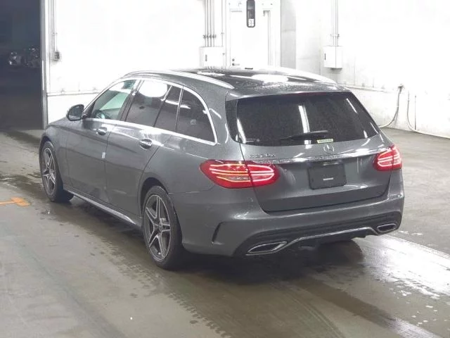 Mercedes-Benz C-Class  с аукциона в Японии