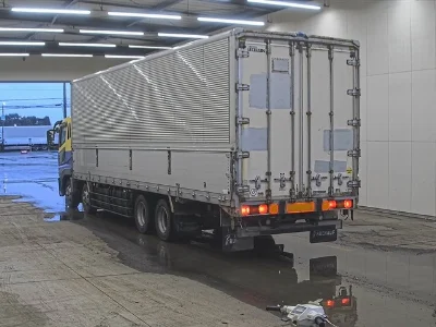 MITSUBISHI FUSO SUPER GREAT