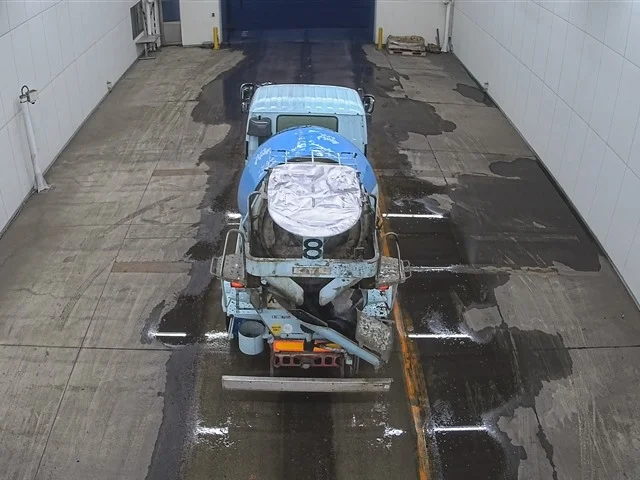 Isuzu Forward  с аукциона в Японии