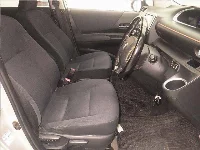 Цена авто Toyota Sienta с аукционов Японии, номер кузова NHP170G, пробег 31 000, оценка 2