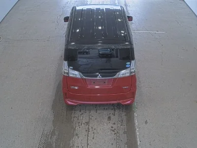 MITSUBISHI DELICA D2