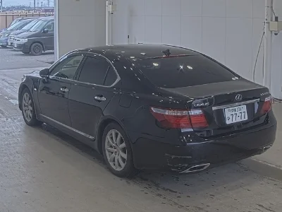 LEXUS LS