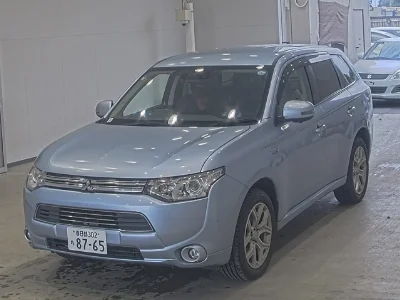 MITSUBISHI OUTLANDER PHEV