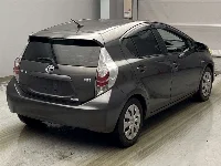 Цена авто Toyota Aqua с аукционов Японии, номер кузова NHP10, пробег 152 000, оценка 2