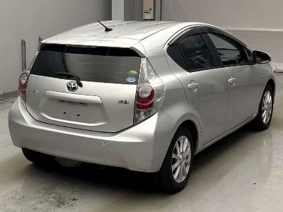 Статистика аукционов Toyota Aqua