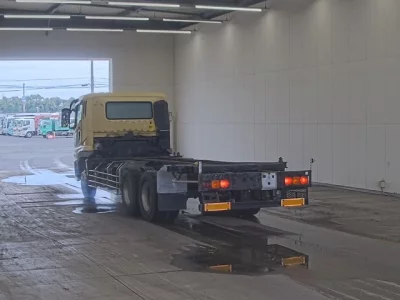 MITSUBISHI FUSO SUPER GREAT