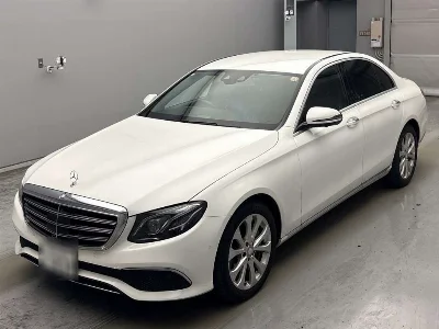 MERCEDES BENZ E CLASS