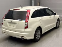 Цена авто Honda Stream с аукционов Японии, номер кузова RN6, пробег 34 000, оценка 2