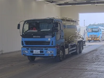 ISUZU GIGA