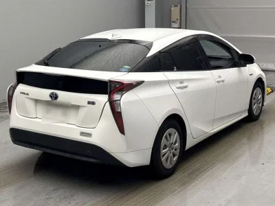 Статистика аукционов Toyota Prius