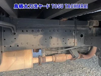 MITSUBISHI CANTER