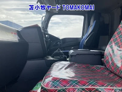ISUZU GIGA