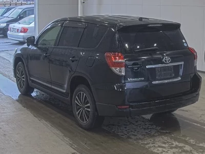 TOYOTA VANGUARD