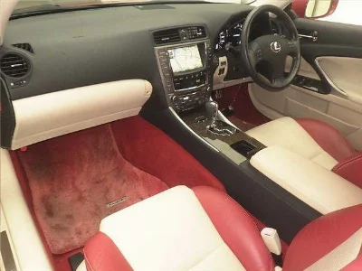 LEXUS IS