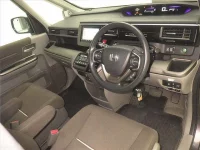 Цена авто Honda Stepwgn с аукционов Японии, номер кузова RP1, пробег 92 000, оценка 8