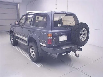 TOYOTA LAND CRUISER
