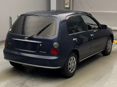 TOYOTA STARLET
