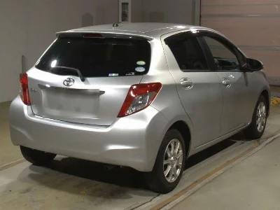 TOYOTA VITZ