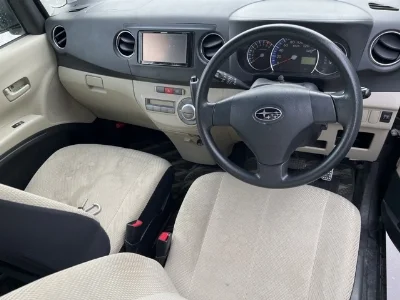 SUBARU LUCRA
