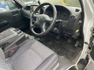 NISSAN CARAVAN