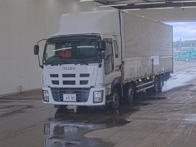 ISUZU GIGA