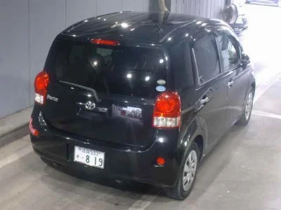 TOYOTA PORTE