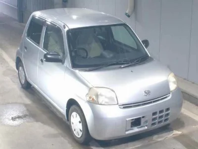 DAIHATSU ESSE