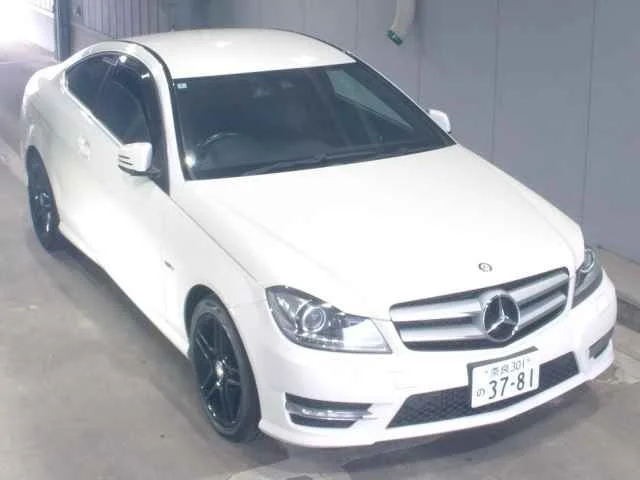 Mercedes-Benz C-Class 2012