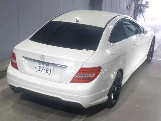 Mercedes-Benz C-Class  с аукциона в Японии