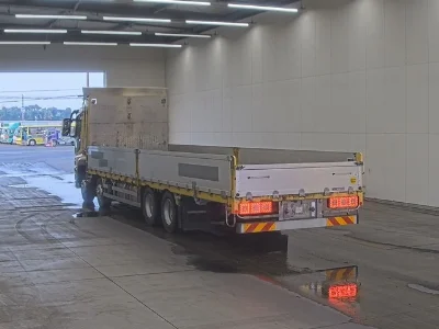 MITSUBISHI FUSO SUPER GREAT