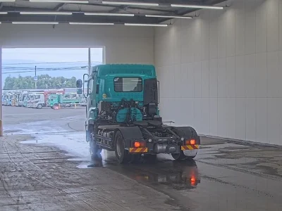 ISUZU GIGA